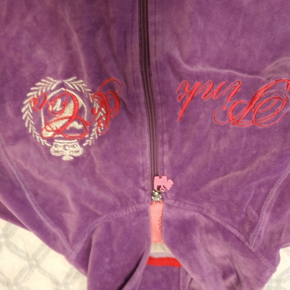 M Pink purple velour hoodie sweater missing bottom dog on zipper - Picture 4 of 8